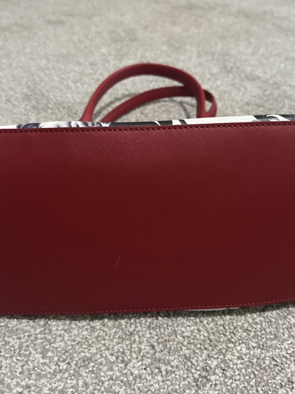 Kenneth Cole Reaction tote - Picture 6 of 6